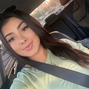 Meet your Posher, Luzmaria